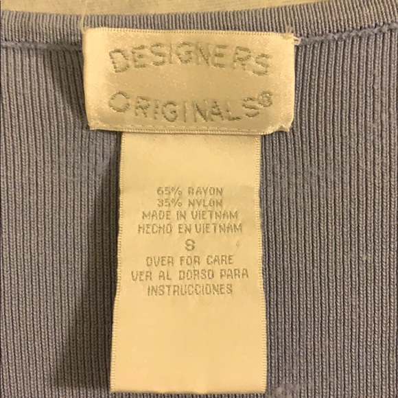 Pretty designers original’s blue top 😍 - Picture 2 of 5